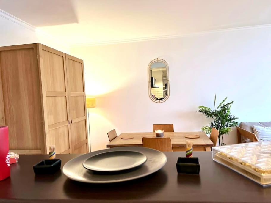 Appartamento Champs Elysees-belle Terrasse, Luxueux Parigi